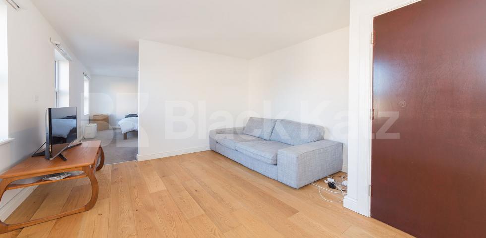 			1 Bedroom, 1 bath, 1 reception Apartment			 Springdale Road, NEWINGTON GREEN-STOKE NEWINGTON